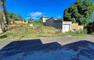 Imagem: O terreno possui 293m² de Área e está localizado em Meaípe