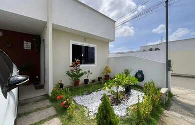 Imagem: A casa em condomínio possui 3 Dormitórios, 2 Banheiros, 2