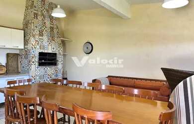 Imagem 15: Casa com piscina, 4 dormitórios, suíte, 3 banheiros, sala de estar e...