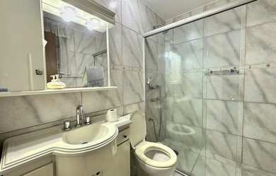 Imagem 4: Casa Térrea com Ático e 5 Quartos para Venda no Bairro Seminário Curitiba...