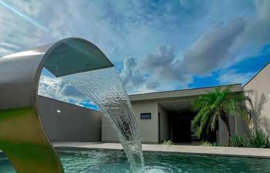 Imagem 11: Casa ampla com piscina bem localizada no Adrianópolis Prox a Av. Via...