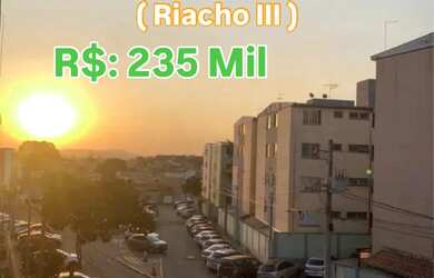 Imagem: O apartamento possui 3 Dormitórios, 1 Banheiro, 1 Vaga na garagem