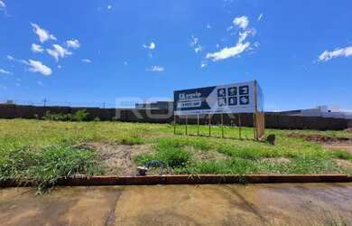 Imagem: O terreno possui 12m² de Área, Imóvel novo e está localizado