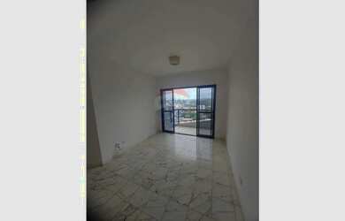 Imagem: O apartamento possui 3 Dormitórios, 3 Banheiros, 108m² de