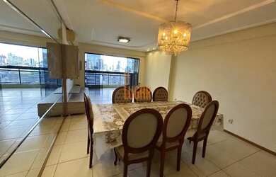 Imagem: O apartamento possui 3 Dormitórios, 4 Banheiros, 2 Vagas na