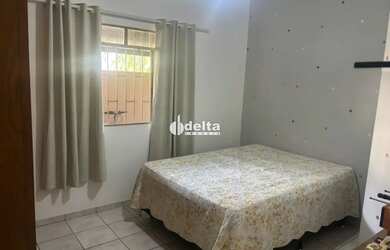 Imagem 9: Casa residencial com 4 quartos sendo 1 suíte disponível para venda no...