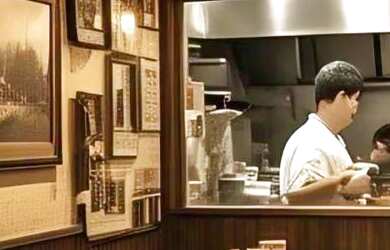 Imagem: O depósito possui 5 Vagas na garagem, 400m² de Área, Imóvel