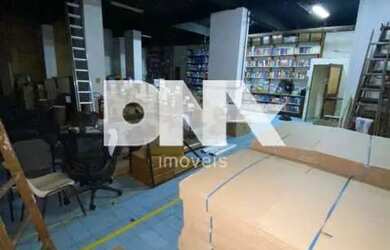 Imagem: O depósito possui 248m² de Área e está localizado em Botafogo