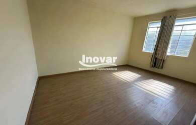 Imagem 13: Casa com 3 quartos com aproximadamente 105m² no coração da Avenida...