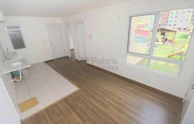 Imagem: O apartamento possui 2 Dormitórios, 1 Banheiro, 1 Vaga na garagem