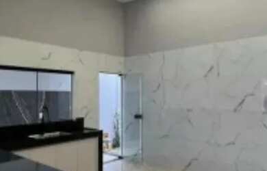 Imagem: A casa possui 2 Dormitórios e está localizado em Barro Vermelho