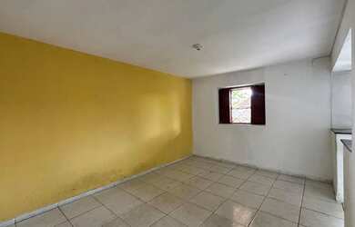 Imagem: A casa possui 2 Dormitórios, 1 Banheiro, 50m² de Área e