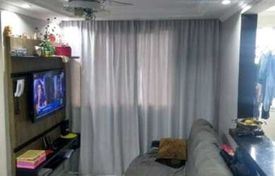 Imagem: O apartamento possui 2 Dormitórios, 1 Banheiro, 1 Vaga na garagem