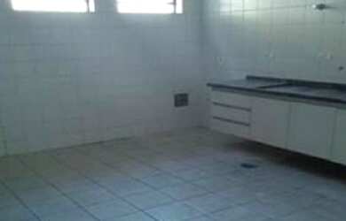 Imagem 11: Galpão - Av. Amador Bueno