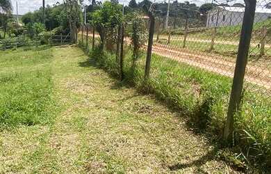Imagem: O terreno possui 1.000m² de Área e está localizado em Centro