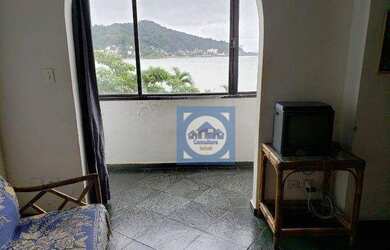 Imagem: A kitnet possui 1 Dormitório, 1 Banheiro, 1 Vaga na garagem