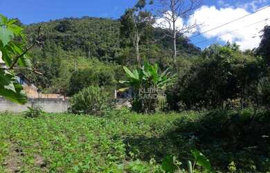 Imagem: O terreno possui 651m² de Área e está localizado em Tinga