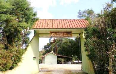 Imagem: A chácara possui 320m² de Área e está localizado em Cayva