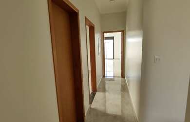 Imagem 4: CASA À CONDOMÍNIO ALTO DE ITAICI