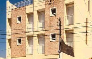 Imagem: O apartamento possui 2 Dormitórios, 2 Banheiros, 1 Vaga na