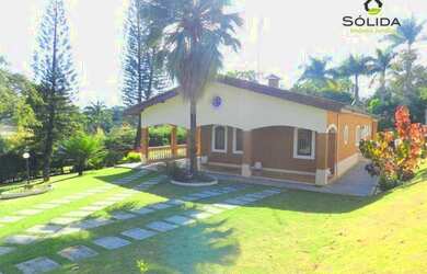 Imagem: A casa em condomínio possui 3 Dormitórios, 2 Banheiros, 5