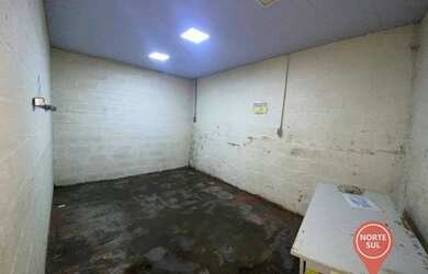 Imagem 8: Galpão para alugar, 340 m² por R$ 3.000,00/mês - Grajaú - Brumadinho/MG