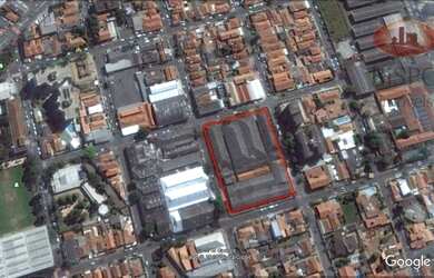 Imagem: O terreno possui 8.800m² de Área e está localizado em Vila