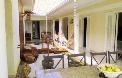 Imagem: A casa em condomínio possui 3 Dormitórios, 5 Banheiros, 4