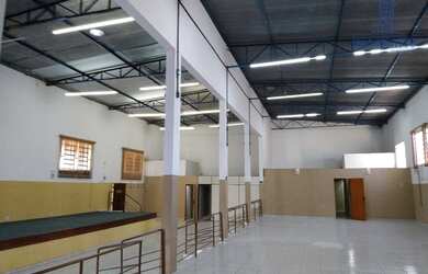 Imagem: O depósito possui 400m² de Área e está localizado em Vila