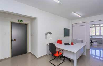 Imagem 2: Sala à venda, 57 m² por R$ 145.000 - Centro - Porto Alegre/RS
