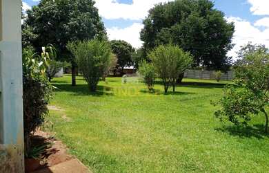 Imagem: A chácara possui 10m² de Área e está localizado em Patrocínio