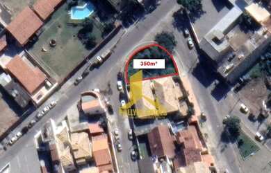 Imagem: O terreno possui 350m² de Área e está localizado em Jardim