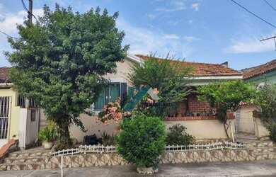 Imagem: A casa em condomínio possui 3 Dormitórios, 2 Banheiros, 2