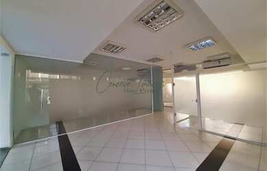 Imagem: O depósito possui 77m² de Área e está localizado em Centro