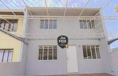 Imagem: A casa possui 3 Dormitórios, 2 Banheiros, 2 Vagas na garagem