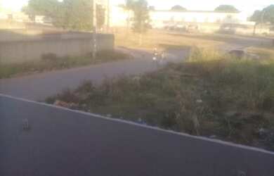 Imagem: O apartamento possui 3 Dormitórios, 1 Banheiro, 1 Vaga na garagem