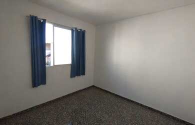 Imagem 7: Apartamento com 2 dormitórios para alugar, 64 m² por R$ 650,00/mês...