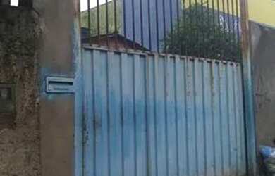 Imagem 5: Vende esse lote com casa. 352m² de Área, 5 Vagas na garageme3 Dormitórios