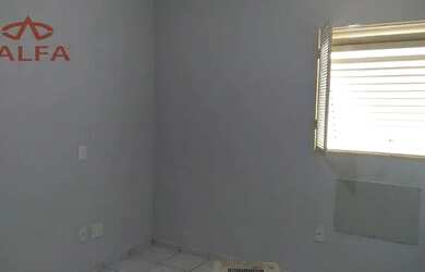 Imagem: O apartamento possui 2 Dormitórios, 1 Banheiro, 2 Vagas na