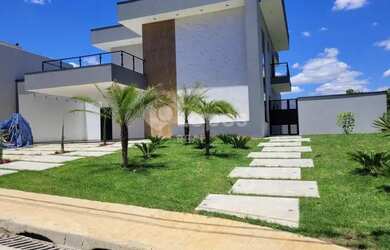 Imagem: A casa em condomínio possui 3 Dormitórios, 5 Banheiros, 4