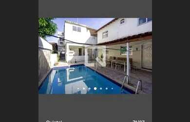 Imagem 3: Casa com piscina. Piscina, Churrasqueira, Varandae300m² de Área