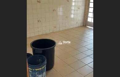 Imagem 4: Imóvel para Locação ou Venda localizado na Av. Segismundo Pereira em...