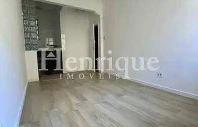 Imagem: O apartamento possui 1 Dormitório, 1 Banheiro, 42m² de Área