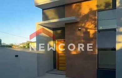 Imagem: A casa possui 2 Dormitórios, 3 Banheiros, 2 Vagas na garagem