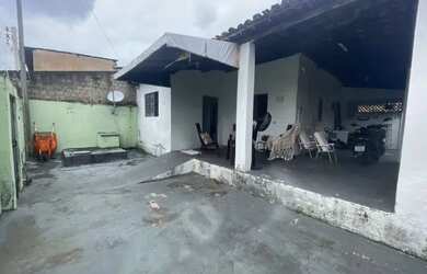 Imagem 4: Casa no Peixoto. Varanda, 250m² de Área, 1 Vaga na garageme2 Dormitórios