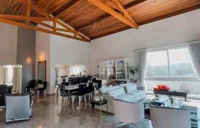 Imagem 10: Casa Térrea para Venda em Jandira, Jardim do Golf I, 3 dormitórios, 3 suítes, 3 banheiros