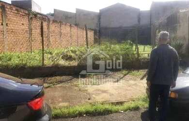 Imagem: O terreno possui 132m² de Área e está localizado em Planalto