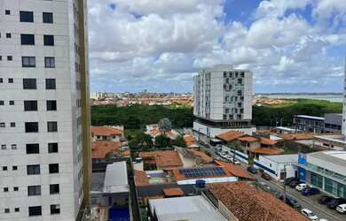 Imagem: O apartamento possui 2 Dormitórios, 2 Banheiros, 81m² de Área
