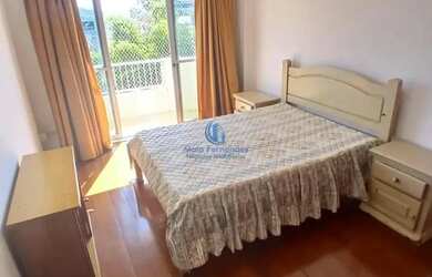 Imagem: O apartamento possui 3 Dormitórios, 1 Banheiro, 1 Vaga na garagem