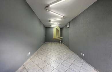 Imagem: O depósito possui 255m² de Área e está localizado em Jardim